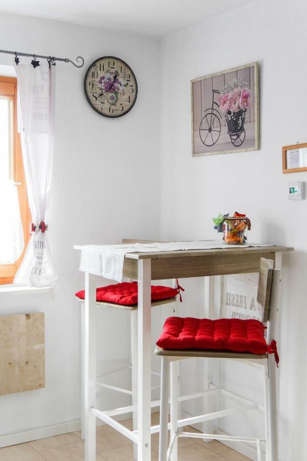 Ferienwohnung Lispet Neuötting Zewnętrze zdjęcie
