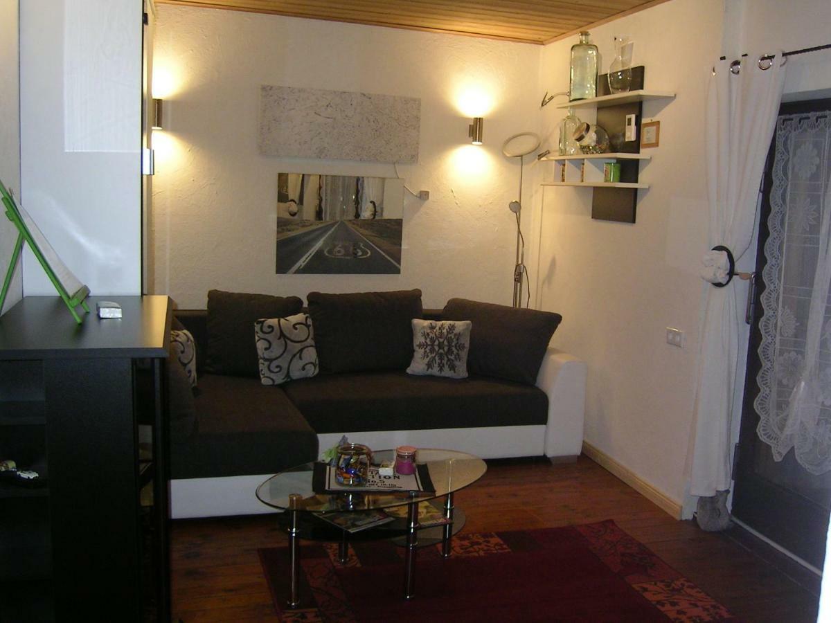 Ferienwohnung Lispet Neuötting Zewnętrze zdjęcie
