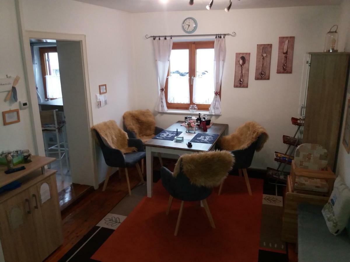 Ferienwohnung Lispet Neuötting Zewnętrze zdjęcie